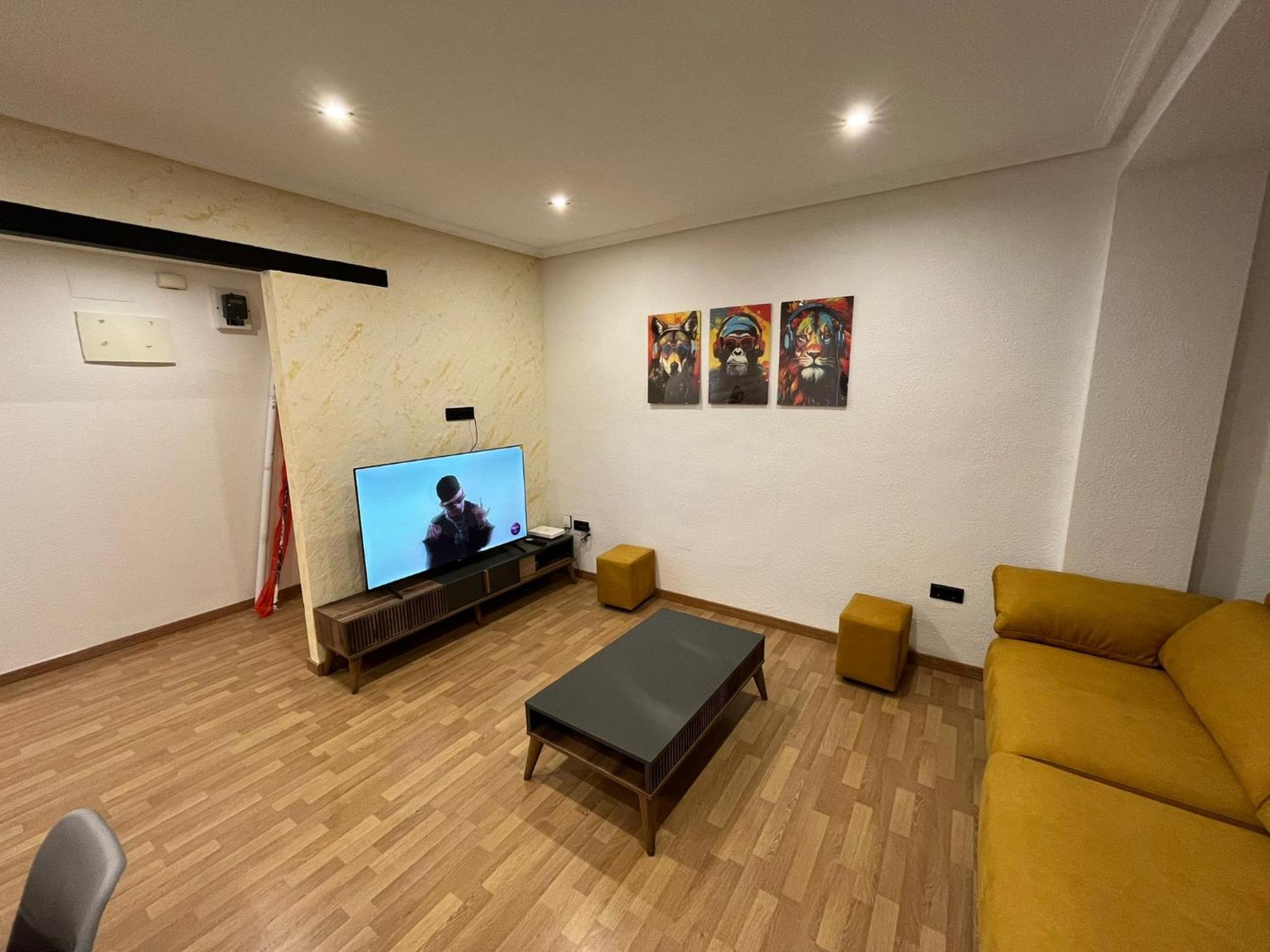 Marqplace Beach Free Parking And Ac Alicante Exterior foto